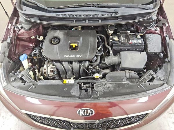 2017 KIA FORTE LX Base — Engine bay
