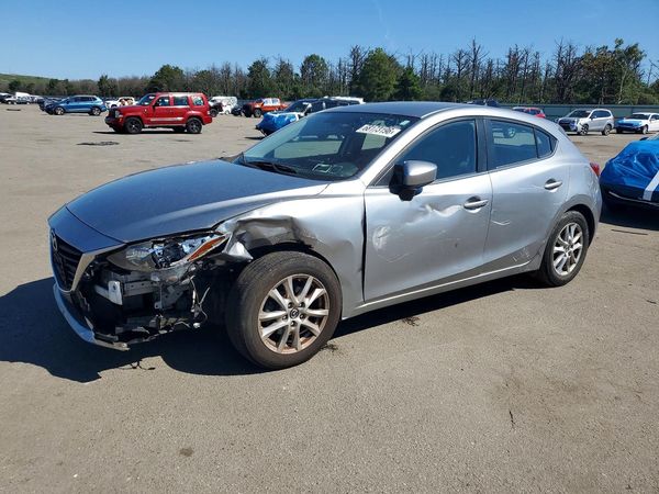 2014 MAZDA 3 Touring/GS