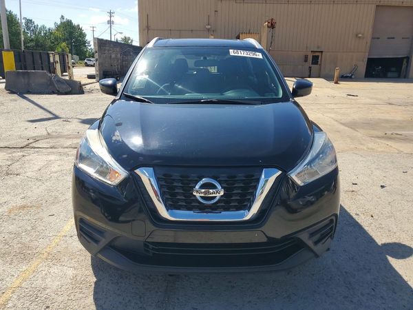 2018 NISSAN KICKS