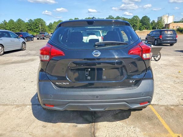 2018 NISSAN KICKS