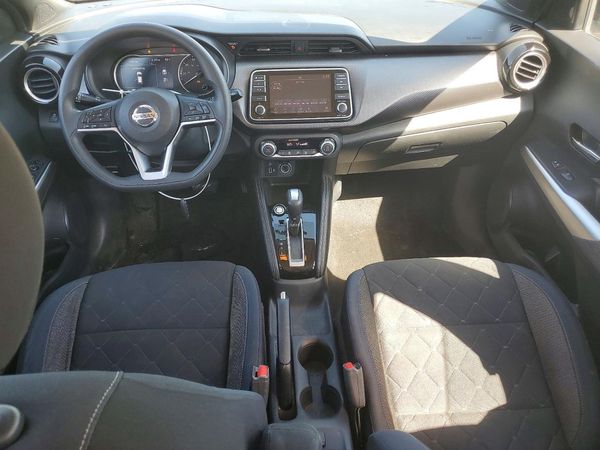 2018 NISSAN KICKS