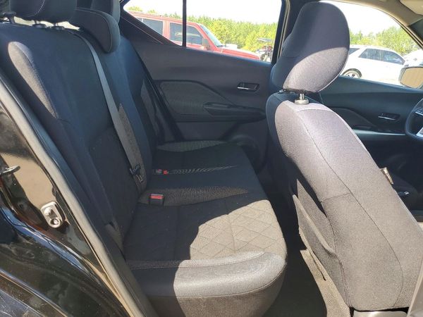 2018 NISSAN KICKS