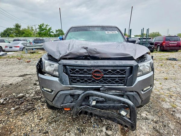 2022 NISSAN FRONTIER
