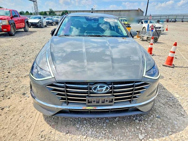 2020 HYUNDAI SONATA SE