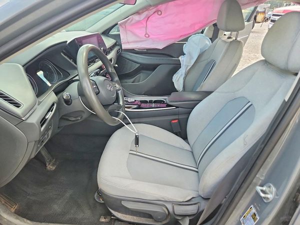 2020 HYUNDAI SONATA SE