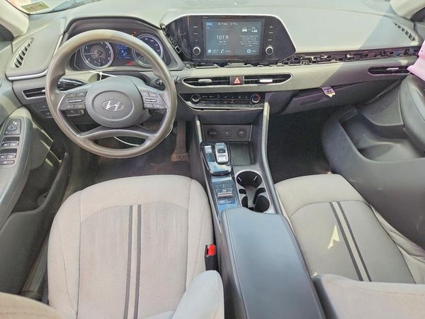 2020 HYUNDAI SONATA SE