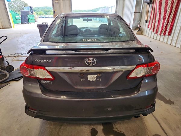2013 TOYOTA COROLLA