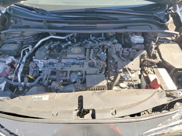 2025 TOYOTA COROLLA LE, XLE, SE — Engine bay