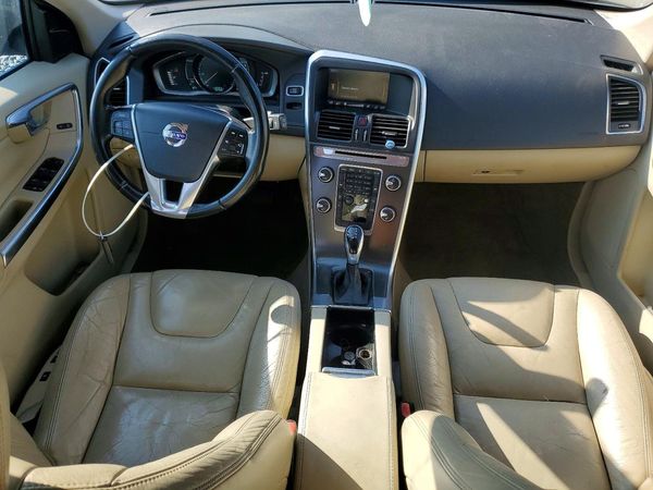 2014 VOLVO XC60