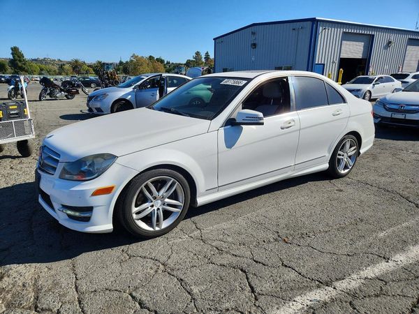 2013 MERCEDES-BENZ C