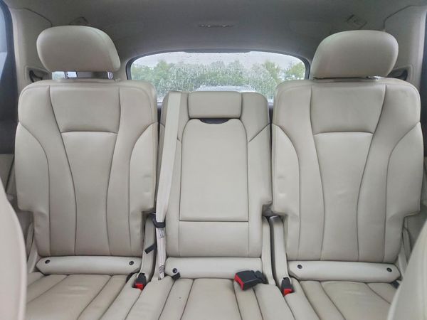 2018 AUDI Q7 quattro Premium Plus