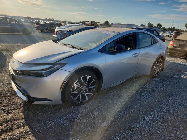2026 TOYOTA PRIUS