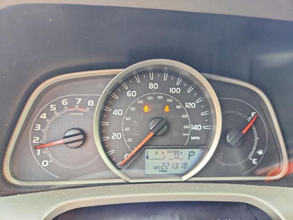 2015 TOYOTA RAV4 XLE (M Grade)