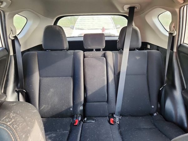 2015 TOYOTA RAV4 XLE (M Grade)
