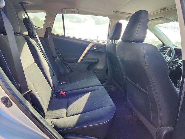 2015 TOYOTA RAV4 XLE (M Grade)
