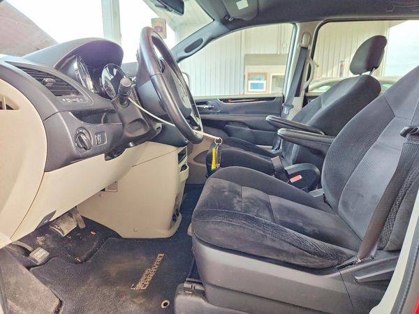2014 DODGE GRAND CARAVAN SE