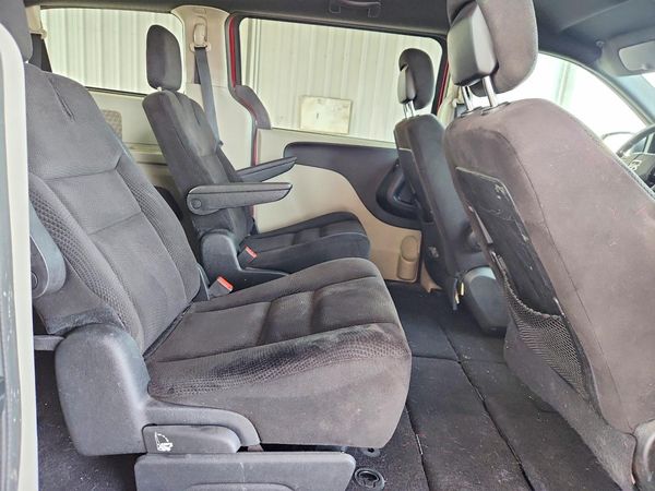 2014 DODGE GRAND CARAVAN SE