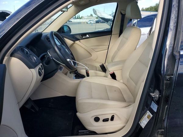 2017 VOLKSWAGEN TIGUAN Wolfsburg 4Motion