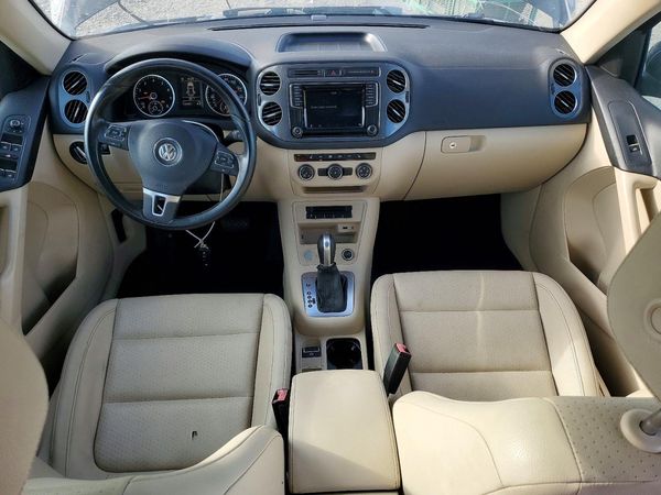 2017 VOLKSWAGEN TIGUAN Wolfsburg 4Motion