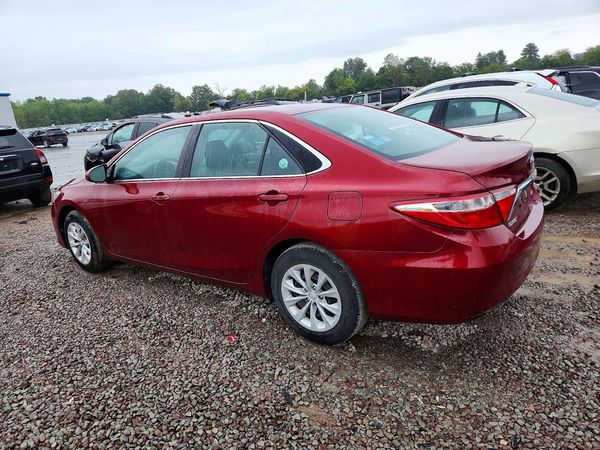 2015 TOYOTA CAMRY