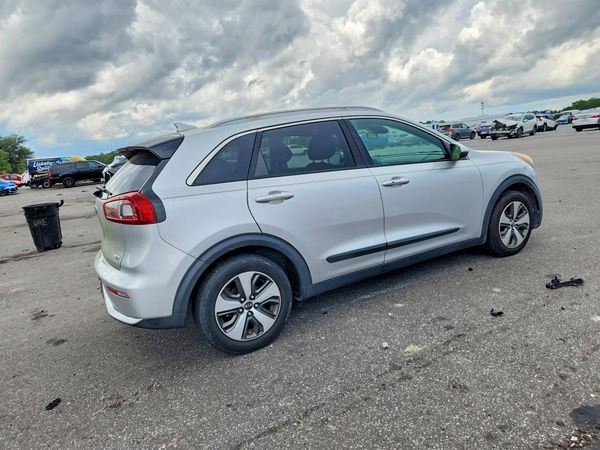 2017 KIA NIRO FE / LX / LX Tech