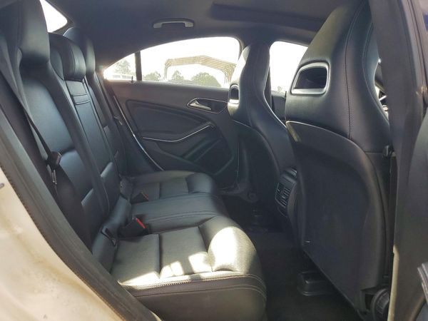 2016 MERCEDES-BENZ CLA