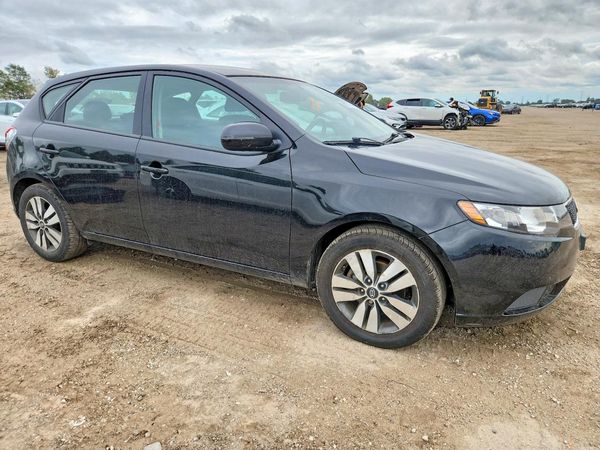 2013 KIA FORTE5 EX