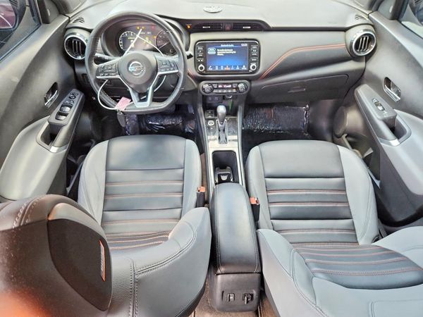 2021 NISSAN KICKS SR