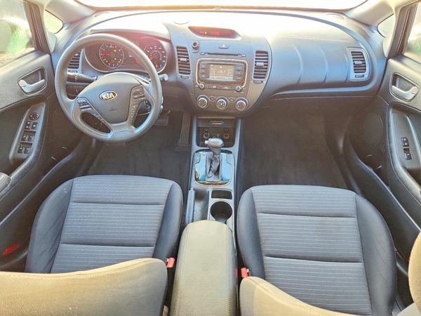 2017 KIA FORTE