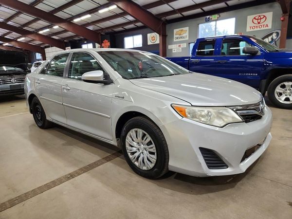2013 TOYOTA CAMRY Hybrid