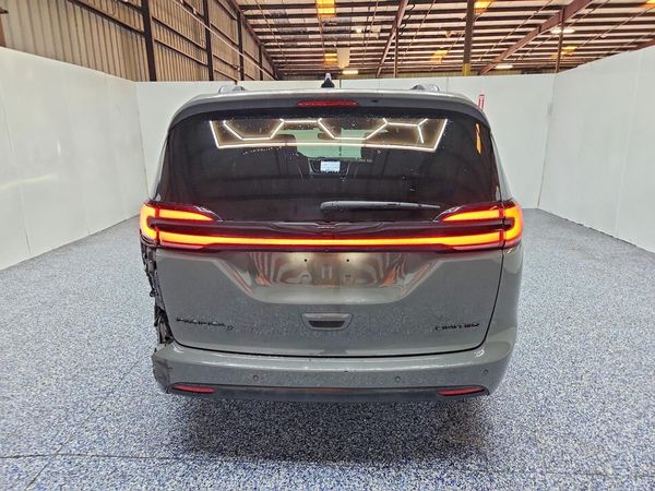 2025 CHRYSLER PACIFICA Limited — DIRR