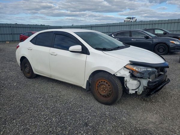 2017 TOYOTA COROLLA — Passenger 3/4