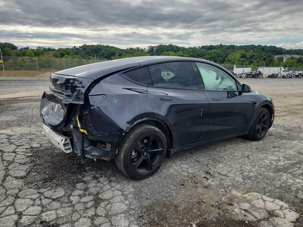 2026 TESLA MODEL Y — PSRA
