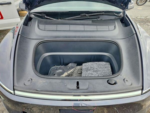 2026 TESLA MODEL Y — Engine bay