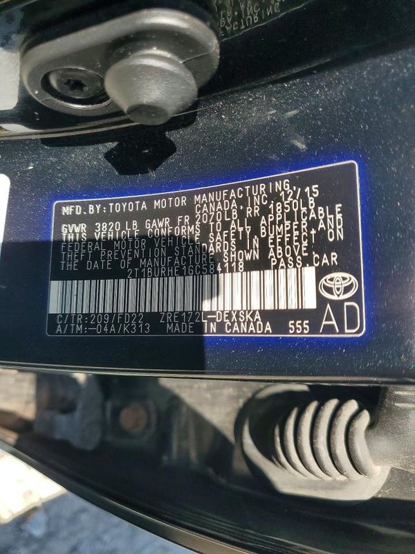 2016 TOYOTA COROLLA