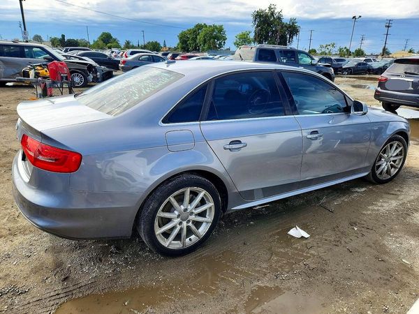 2015 AUDI A4 Premium