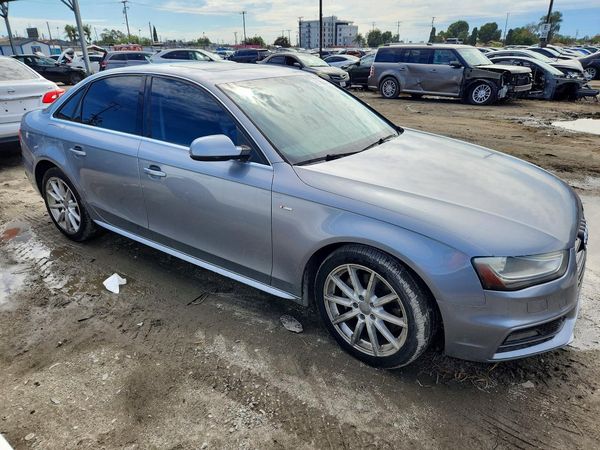 2015 AUDI A4 Premium