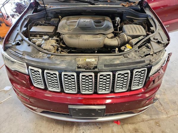 2017 JEEP GRAND CHEROKEE Summit