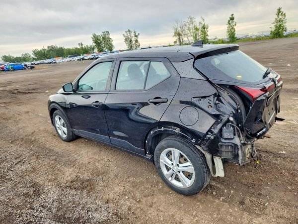 2021 NISSAN KICKS S