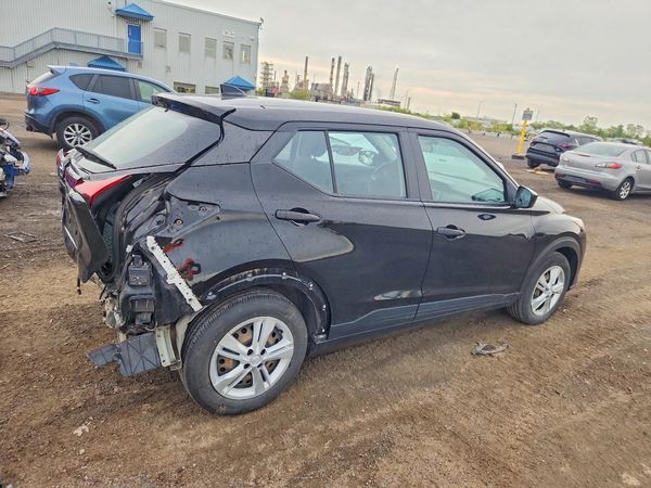 2021 NISSAN KICKS S