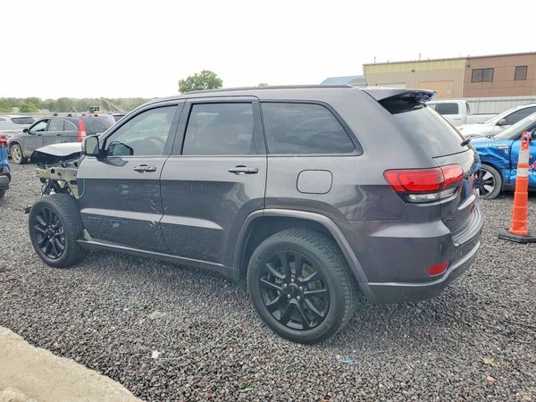 2018 JEEP GRAND CHEROKEE Laredo