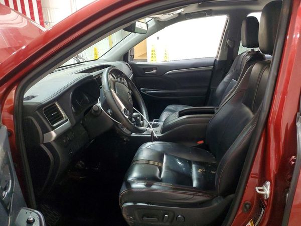 2019 TOYOTA HIGHLANDER SE/XLE