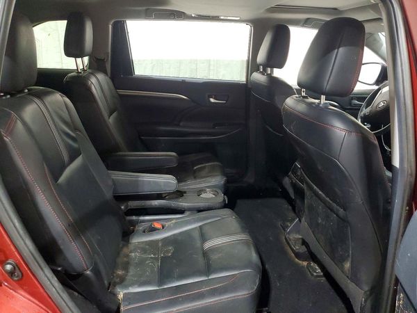 2019 TOYOTA HIGHLANDER SE/XLE