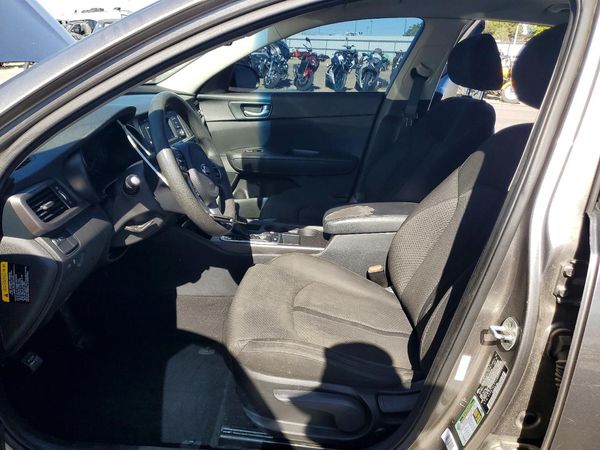 2016 KIA OPTIMA GL