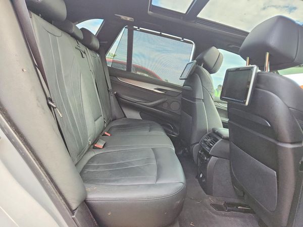 2015 BMW X5 xDrive50i