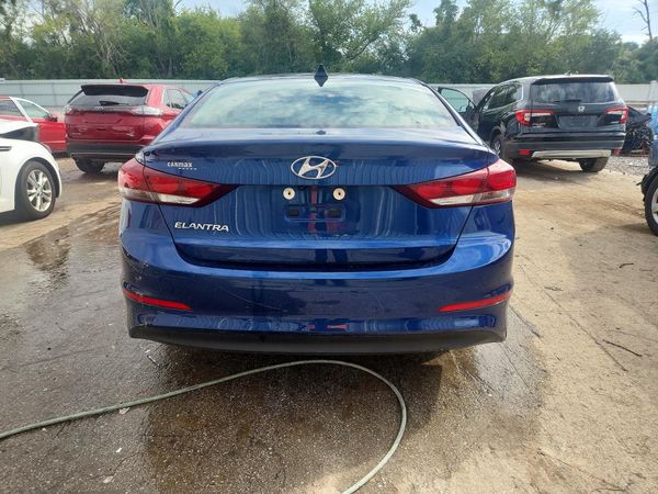 2018 HYUNDAI ELANTRA
