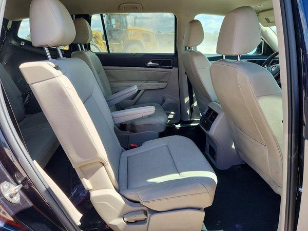 2019 VOLKSWAGEN ATLAS SE