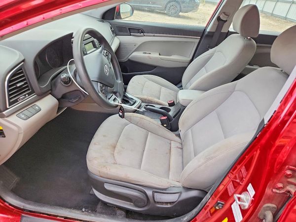 2017 HYUNDAI ELANTRA