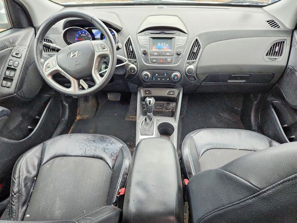 2015 HYUNDAI TUCSON GLS (Middle)