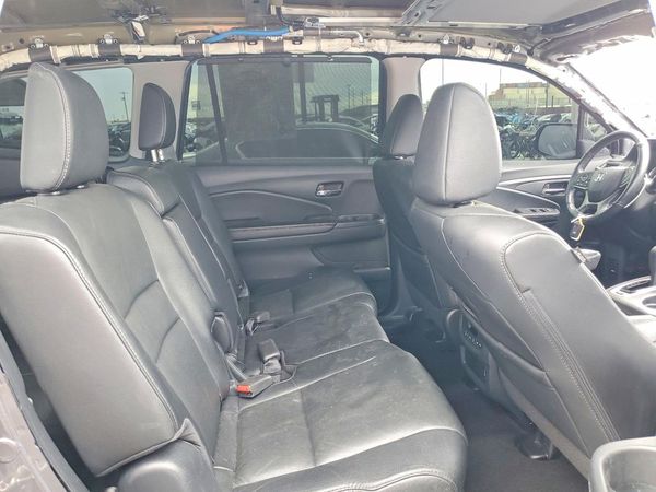 2020 HONDA PILOT